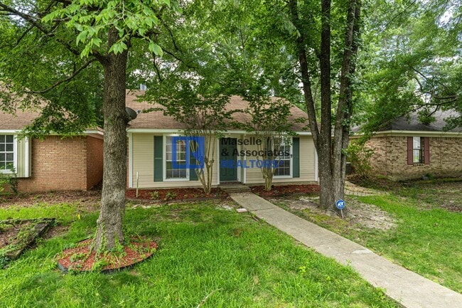 Building Photo - 178 Cumberland Rd