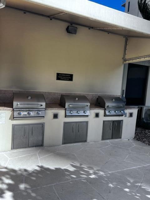 Foto del edificio - 2800 N Ocean Dr