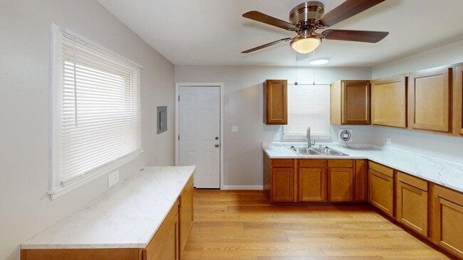 Building Photo - Completely Remodeled 3 Bedroom Ranch for R...