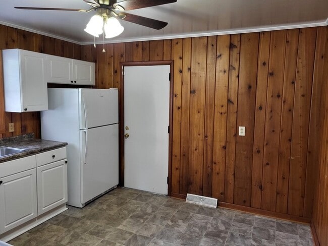 Photo - 2900 Hilliard Dr House