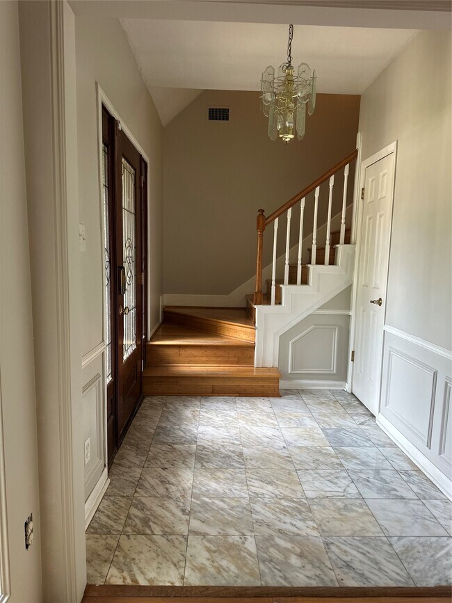 Building Photo - 3411 Stoney Oak Dr