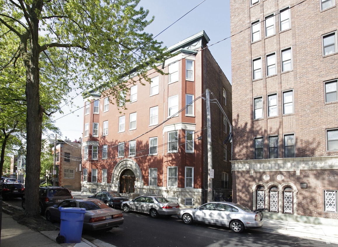 Building Photo - 2464 N Geneva Ter