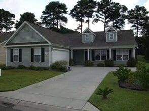 Building Photo - 246 Vesta Dr