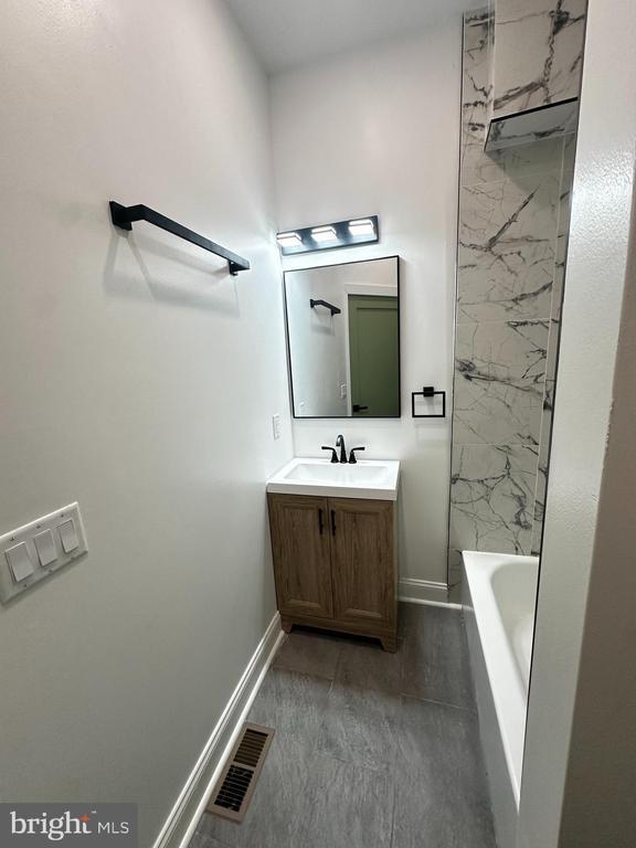 Foto del edificio - 1229 W Somerset St