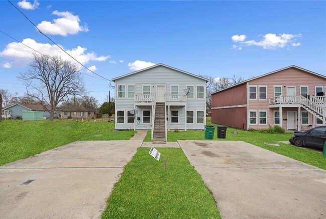 Foto del edificio - 3541 Mt Pleasant St