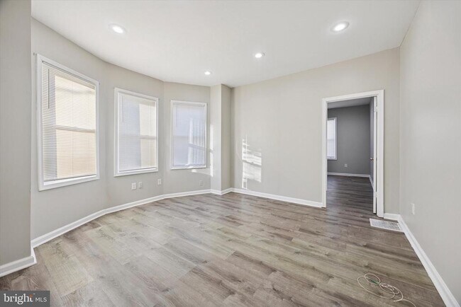 Foto del edificio - 419 S 4th St