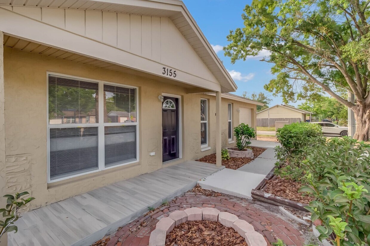 Foto principal - 3155 Seven Springs Blvd