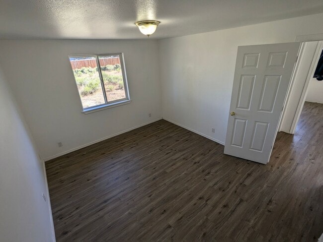 Foto del edificio - 51310 S Huntington Rd