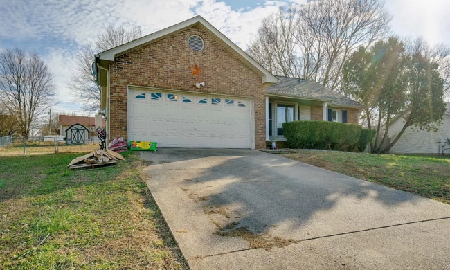 Building Photo - 1768 Butternut Dr