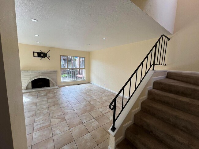 Foto del edificio - 1331 Felton St