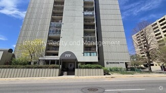 Building Photo - 777 N Washington St