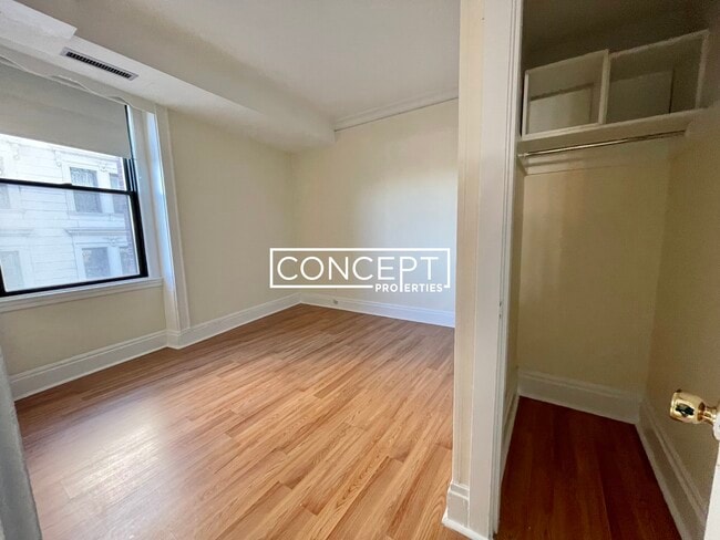 Building Photo - 62 Boylston St