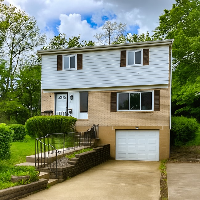 Photo - 24 Camera Pl House