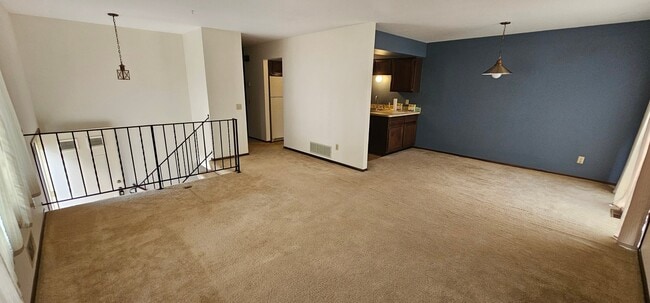 Building Photo - 2870 Castleford Ct