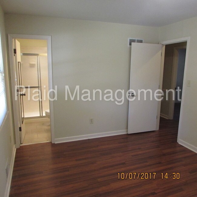 Foto del edificio - 408 SW Sandstone Dr