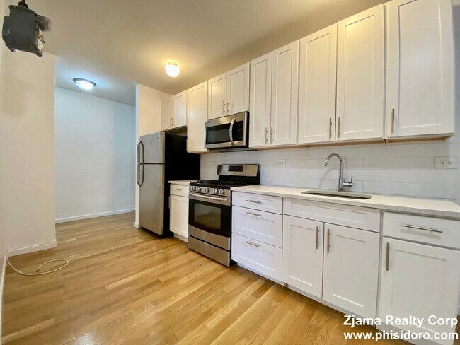 Foto del edificio - 395 St Johns Pl
