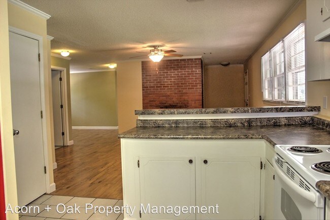 Foto del edificio - 3 br, 2 bath House - 1426 Old Trinity Circle