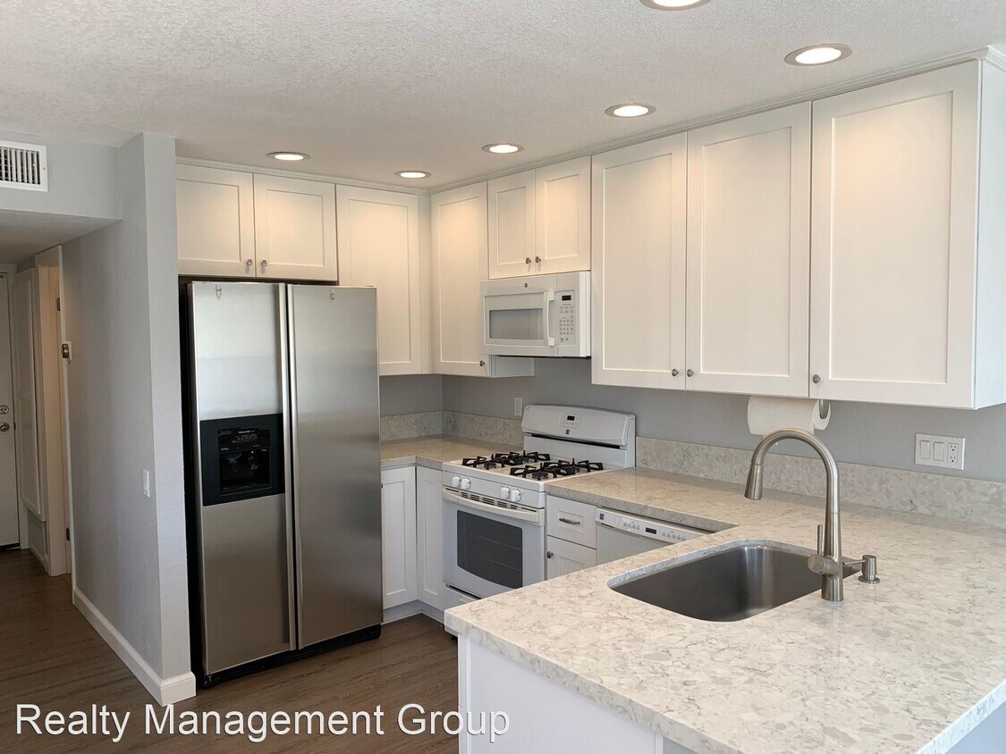 Primary Photo - 3 br, 3 bath House - 1493 East Lexington U...