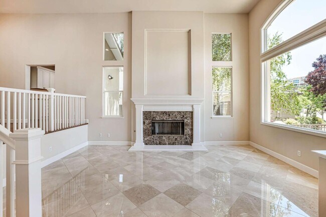 Building Photo - 1154 Eagle Cliff Ct