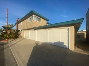 Building Photo - 626 Clubhouse Ave
