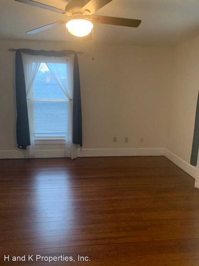 Foto del edificio - 3 br, 2 bath House - 304 Massie St.