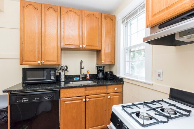 Foto del edificio - 158 Magazine St