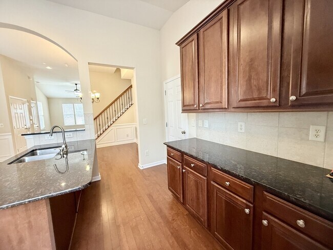 Building Photo - 7850 Cape Charles Dr