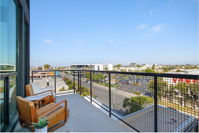 Foto del edificio - The Jackson North Park