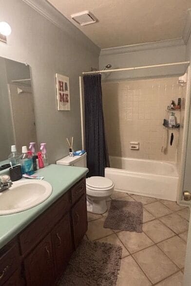 Foto del edificio - 1989 Gina Dr