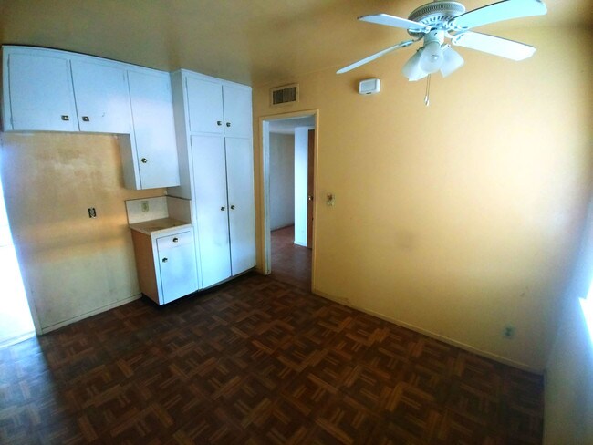 Building Photo - 15708 Gazelle St
