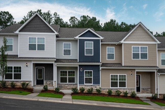 Building Photo - 1326 Principal Featherstone Ave