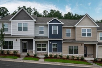 Building Photo - 1326 Principal Featherstone Ave