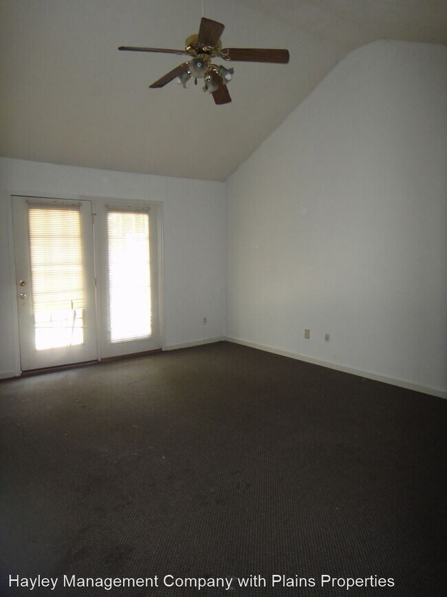 Foto del edificio - 3 br, 2 bath House - 213 Harmon Drive
