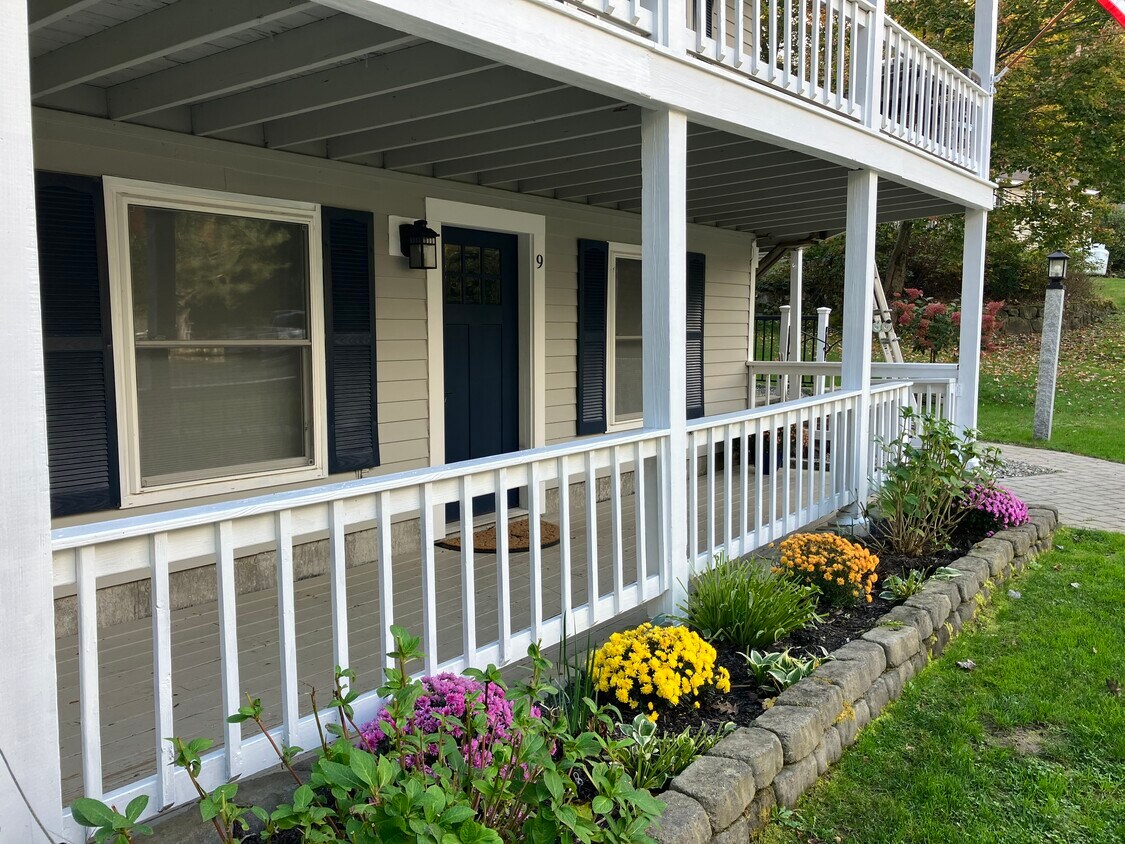 9 Koorbano Ln Unit 9, Windham, ME 04062 Apartments in Windham, ME