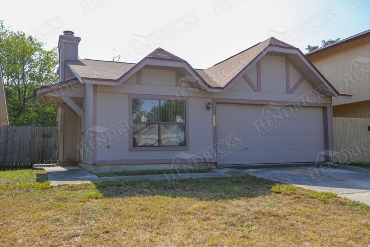 Primary Photo - 9930 Amber Field Dr
