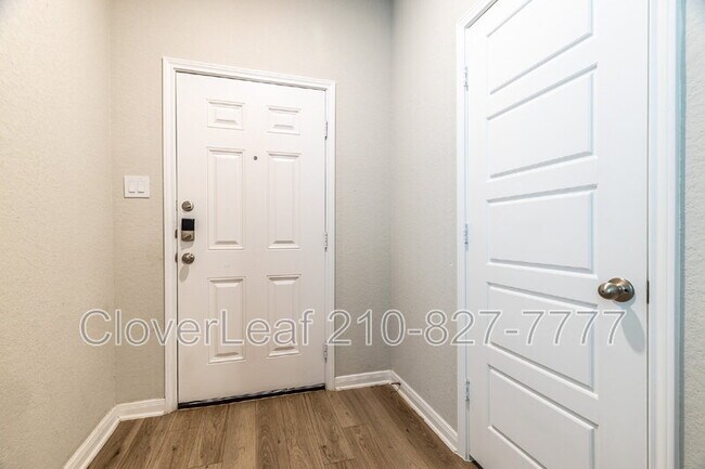 Building Photo - 8339 Runner Rdg