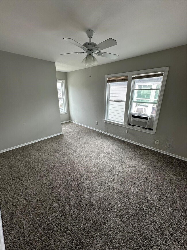 Foto del edificio - 3102 Brackenridge St