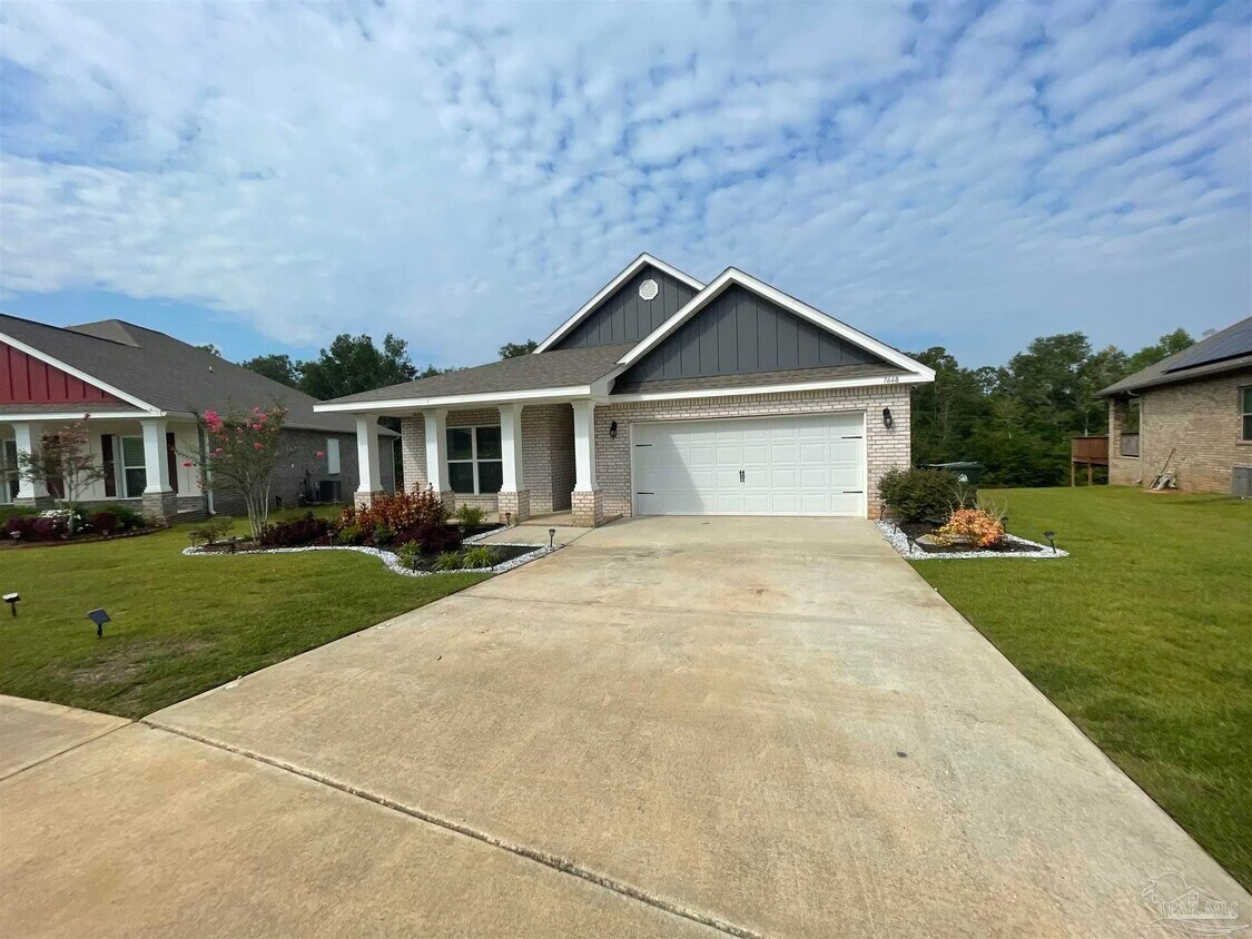 7648 Burnside Lp, Bellview, FL 32526 House Rental in Bellview, FL