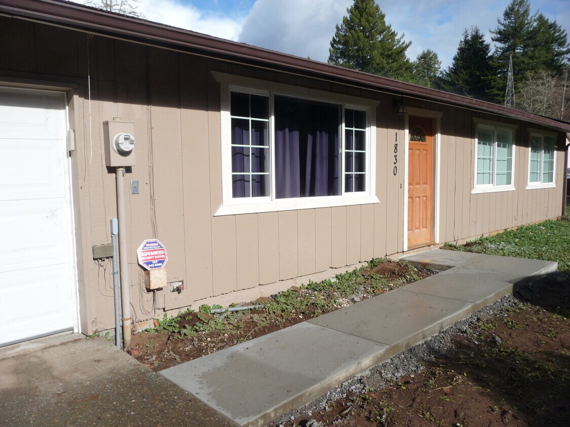 1830 Blackwell Ln, Crescent City, CA 95531 House for Rent in Crescent
