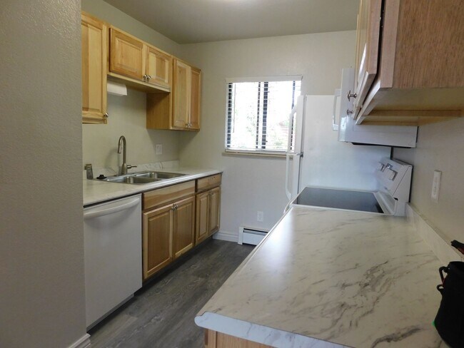 Foto del edificio - 1302 Glenwood Ave