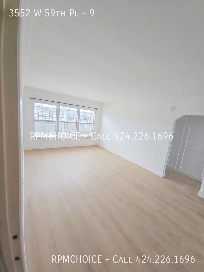 Foto del edificio - 3552 W 59th Pl