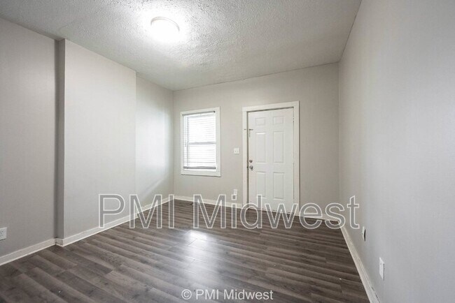 Foto del edificio - 1362 S Sheffield Ave