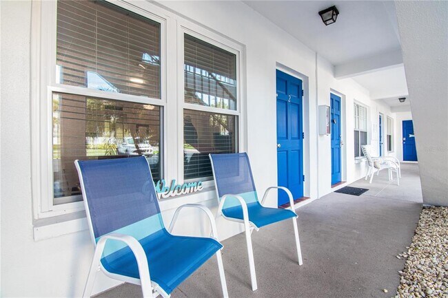 Foto del edificio - 7151 Sunset Way