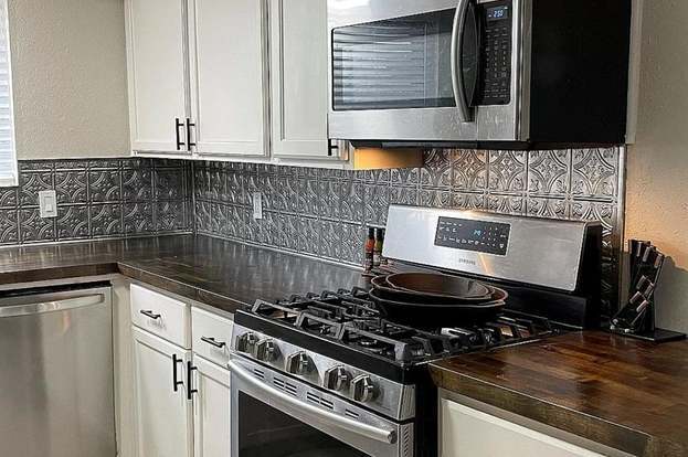 Foto del edificio - 19526 Leaning Timbers Dr