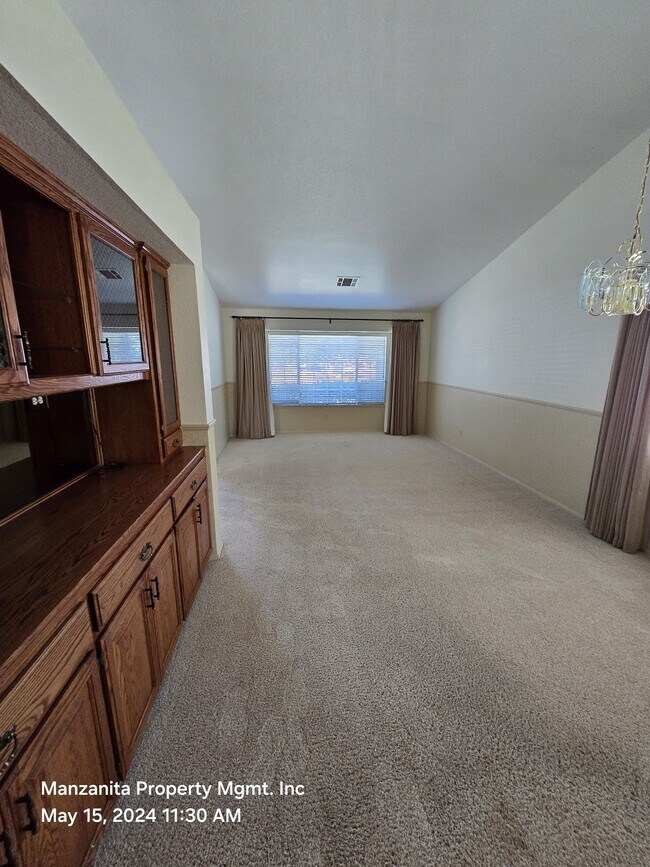 Foto del edificio - 1802 Willowbank Ln