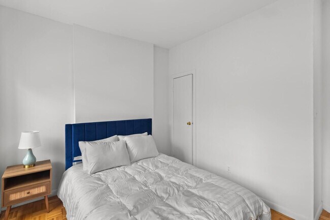 Foto del edificio - 235 E 89th St
