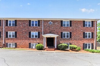 Building Photo - 920 McAlway Rd