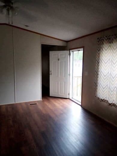 Building Photo - 125 Dv Byrd Ln