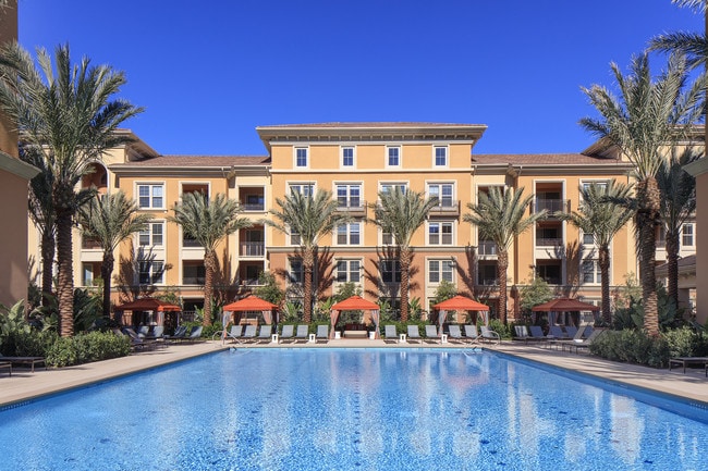 gateway apartment homes orange ca apartments com