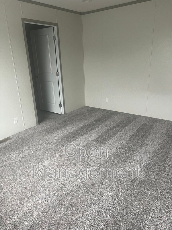 Foto del edificio - 825 1st Ave E